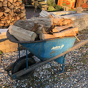We are proud to offer wholesale firewood sales to Raleigh area retailers. Perfect for gas stations, hardware stores, supermarkets, campgrounds and other